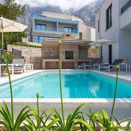 Eudora * Makarska